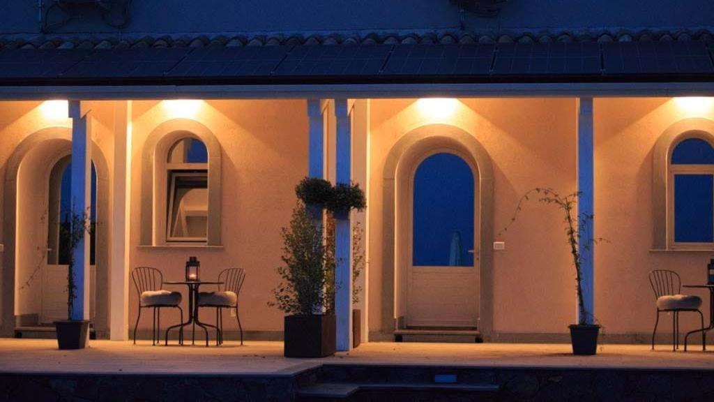 Maison Divaga Fleri 外观 照片